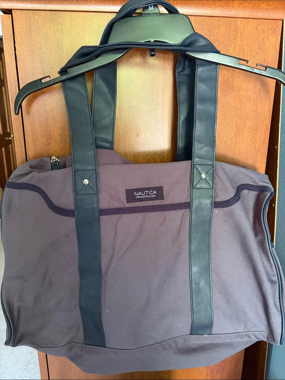 NWT Nautica Fragrances Duffle Bag Travel Gym Tote Gray Canvas Weekender